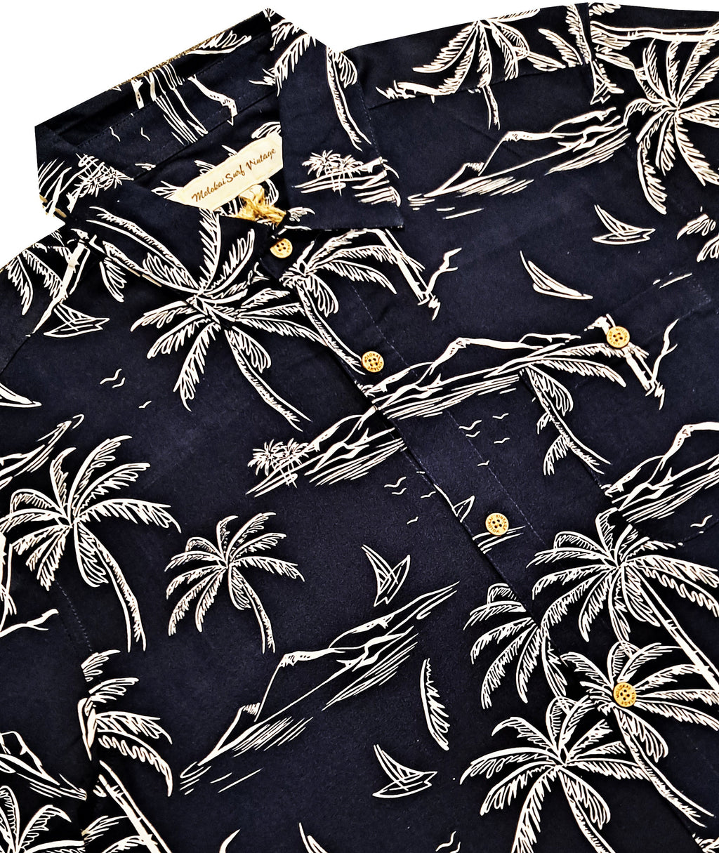 Vintage Navy and White Island Life